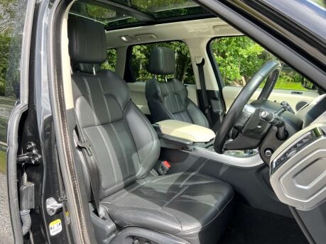 Land Rover Range Rover Sport 3.0 Range Rover Sport HSE Dynamic SDV6 Auto 4WD 5dr 25
