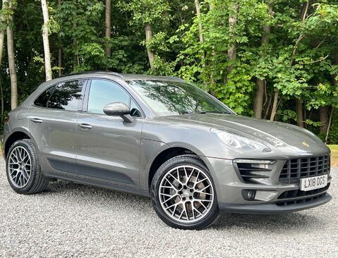 Porsche Macan 2.0 Macan Semi-Auto 4WD 5dr 1