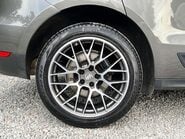 Porsche Macan 2.0 Macan Semi-Auto 4WD 5dr 8