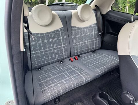 Fiat 500 1.2 500 Lounge 3dr 31