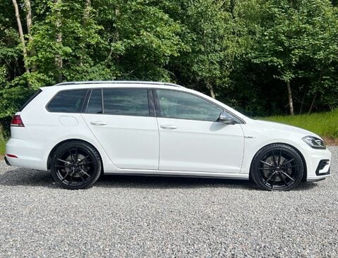 Volkswagen Golf 2.0 Golf R TSi 4Motion Semi-Auto 4WD 5dr 2