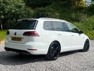 Volkswagen Golf 2.0 Golf R TSi 4Motion Semi-Auto 4WD 5dr 3