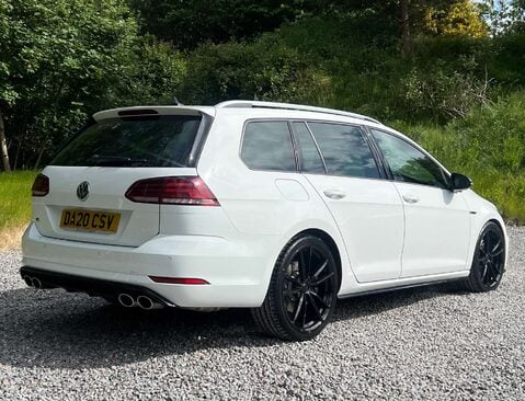 Volkswagen Golf 2.0 Golf R TSi 4Motion Semi-Auto 4WD 5dr 3