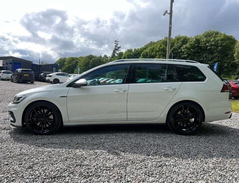 Volkswagen Golf 2.0 Golf R TSi 4Motion Semi-Auto 4WD 5dr 6