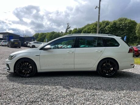 Volkswagen Golf 2.0 Golf R TSi 4Motion Semi-Auto 4WD 5dr 6