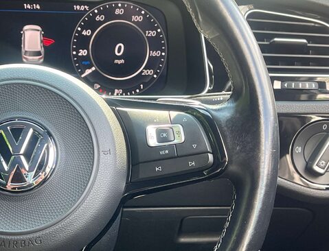 Volkswagen Golf 2.0 Golf R TSi 4Motion Semi-Auto 4WD 5dr 28