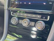 Volkswagen Golf 2.0 Golf R TSi 4Motion Semi-Auto 4WD 5dr 31