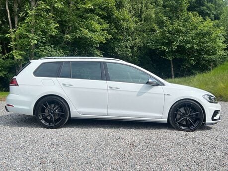 Volkswagen Golf 2.0 Golf R TSi 4Motion Semi-Auto 4WD 5dr