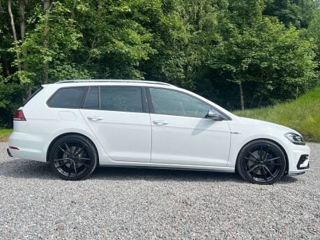Volkswagen Golf 2.0 Golf R TSi 4Motion Semi-Auto 4WD 5dr 2