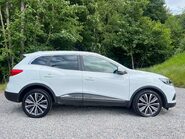 Renault Kadjar 1.3 Kadjar Iconic TCe 5dr 3