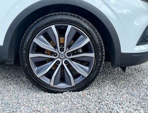 Renault Kadjar 1.3 Kadjar Iconic TCe 5dr 9