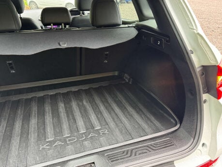 Renault Kadjar 1.3 Kadjar Iconic TCe 5dr 12