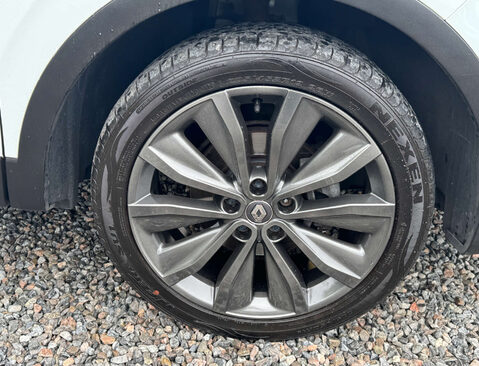Renault Kadjar 1.3 Kadjar Iconic TCe 5dr 11