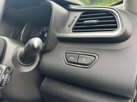 Renault Kadjar 1.3 Kadjar Iconic TCe 5dr 21