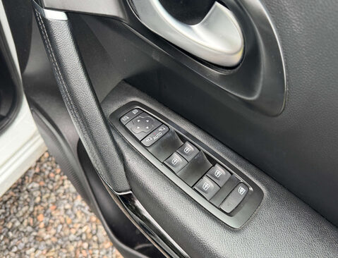 Renault Kadjar 1.3 Kadjar Iconic TCe 5dr 23