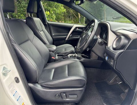 Toyota Rav4 2.5 RAV4 Excel TSS HEV CVT 4WD 5dr 14