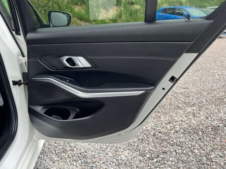 BMW 3 Series 2.0 320I M Sport Auto 4dr 14