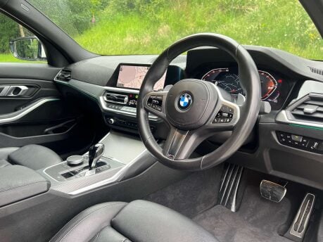 BMW 3 Series 2.0 320I M Sport Auto 4dr 25