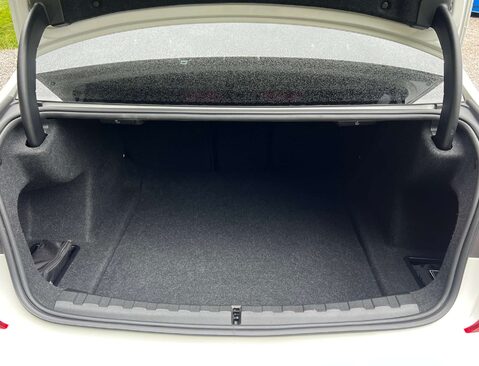 BMW 3 Series 2.0 320I M Sport Auto 4dr 11