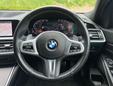 BMW 3 Series 2.0 320I M Sport Auto 4dr 28