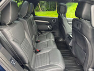 Land Rover Discovery 3.0 Discovery R-Dynamic HSE D MHEV Auto 4WD 5dr 26