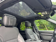 Land Rover Discovery 3.0 Discovery R-Dynamic HSE D MHEV Auto 4WD 5dr 41