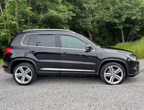 Volkswagen Tiguan 2.0 Tiguan R-Line Edition TDI BlueMotion Technology 4Motion Semi-Auto 4WD 5 2