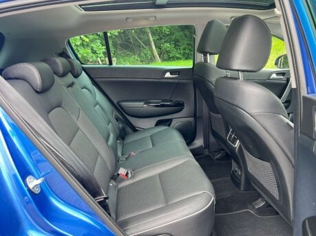 Kia Sportage 1.6 Sportage 4 ISG 4x4 Semi-Auto 4WD 5dr 16