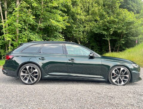 Audi A4 2.9 RS 4 TFSI Quattro Auto 4WD 5dr 2