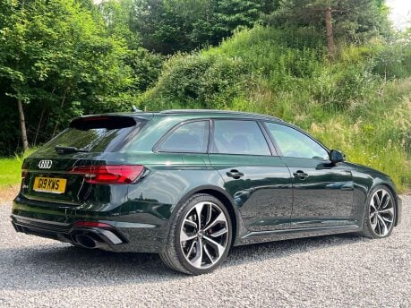Audi A4 2.9 RS 4 TFSI Quattro Auto 4WD 5dr 3