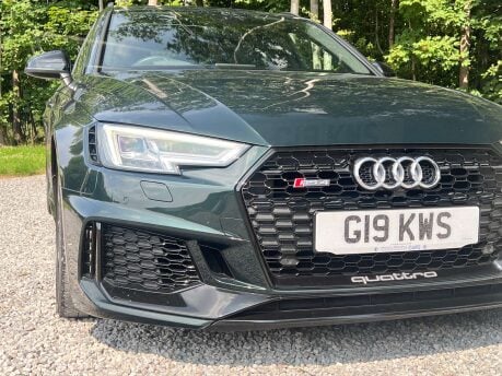 Audi A4 2.9 RS 4 TFSI Quattro Auto 4WD 5dr 9