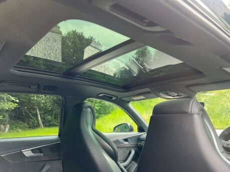 Audi A4 2.9 RS 4 TFSI Quattro Auto 4WD 5dr 22
