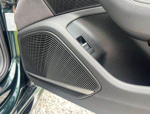 Audi A4 2.9 RS 4 TFSI Quattro Auto 4WD 5dr 25