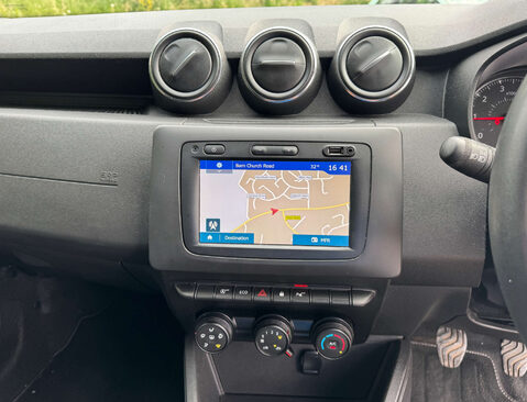Dacia Duster 1.0 Duster Comfort TCe 4x2 5dr 16