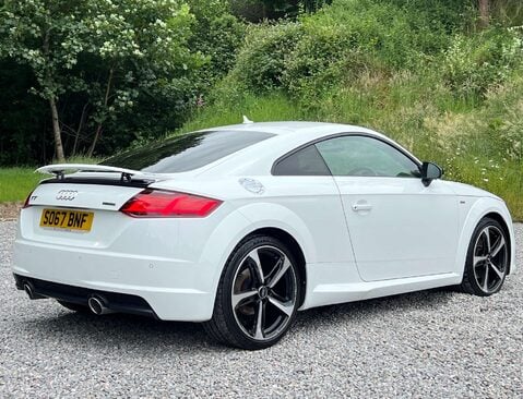 Audi TT 2.0 TT Black Edition TDI Quattro Semi-Auto 4WD 3dr 3