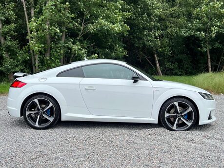 Audi TT 2.0 TT Black Edition TDI Quattro Semi-Auto 4WD 3dr