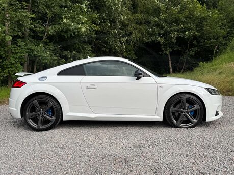 Audi TT 2.0 TT Black Edition TDI Quattro Semi-Auto 4WD 3dr