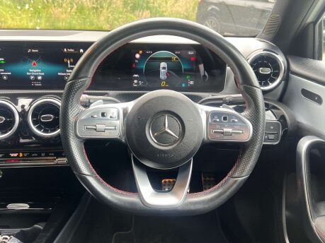 Mercedes-Benz A Class 1.3 A 200 AMG Line Exeutive Auto 5dr 27