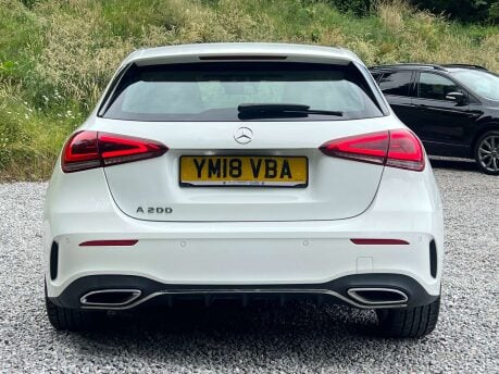 Mercedes-Benz A Class 1.3 A 200 AMG Line Exeutive Auto 5dr 4