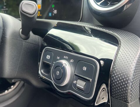 Mercedes-Benz A Class 1.3 A 200 AMG Line Exeutive Auto 5dr 20