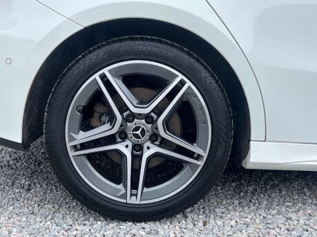 Mercedes-Benz A Class 1.3 A 200 AMG Line Exeutive Auto 5dr 10