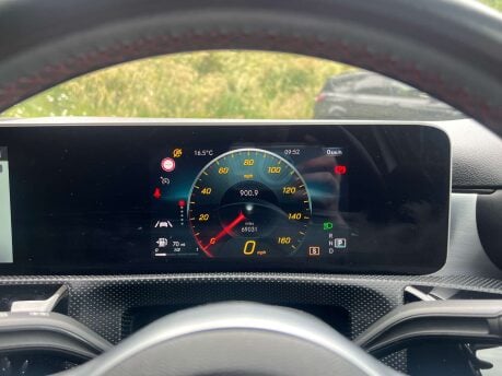 Mercedes-Benz A Class 1.3 A 200 AMG Line Exeutive Auto 5dr 32