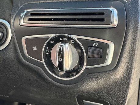 Mercedes-Benz C Class 2.1 C220 D AMG Line Auto 4dr 15