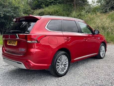 Mitsubishi Outlander 2.4 Outlander 4h PHEV CVT 4WD 5dr