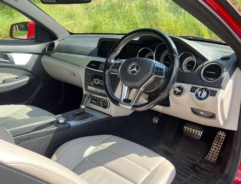 Mercedes-Benz C Class 2.1 C250 AMG Sport CDi BlueEfficiency Auto 2dr 11