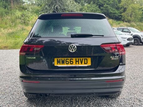 Volkswagen Tiguan 2.0 Tiguan SE Nav TDI BlueMotion Technology 4Motion Semi-Auto 4WD 5dr 4