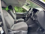 Volkswagen Tiguan 2.0 Tiguan SE Nav TDI BlueMotion Technology 4Motion Semi-Auto 4WD 5dr 15