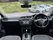 Volkswagen Tiguan 2.0 Tiguan SE Nav TDI BlueMotion Technology 4Motion Semi-Auto 4WD 5dr 17