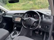 Volkswagen Tiguan 2.0 Tiguan SE Nav TDI BlueMotion Technology 4Motion Semi-Auto 4WD 5dr 18