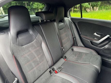 Mercedes-Benz A Class 1.3 A 200 AMG Line 5dr 32